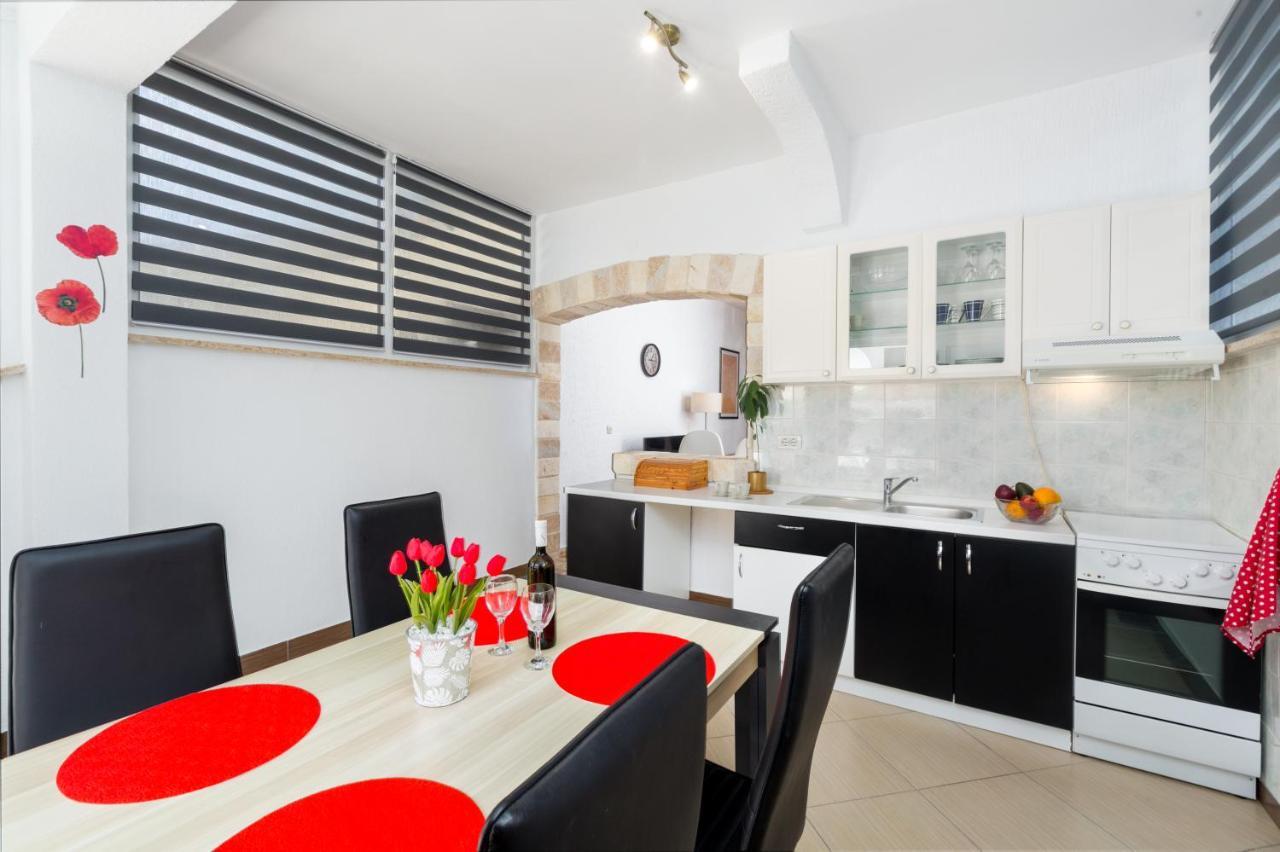 Family Apartment Romina Vrsar Εξωτερικό φωτογραφία