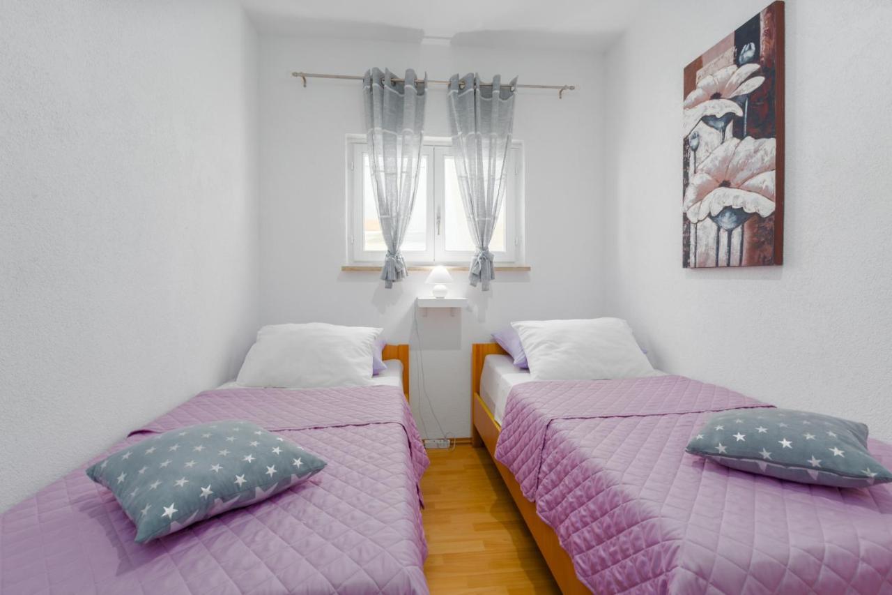Family Apartment Romina Vrsar Εξωτερικό φωτογραφία